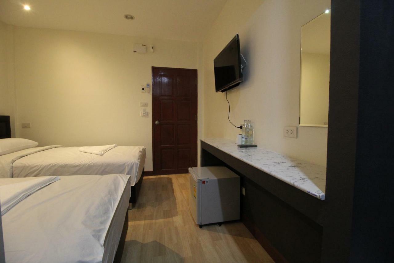 Chaiwat Guesthouse Bangkok Eksteriør bilde