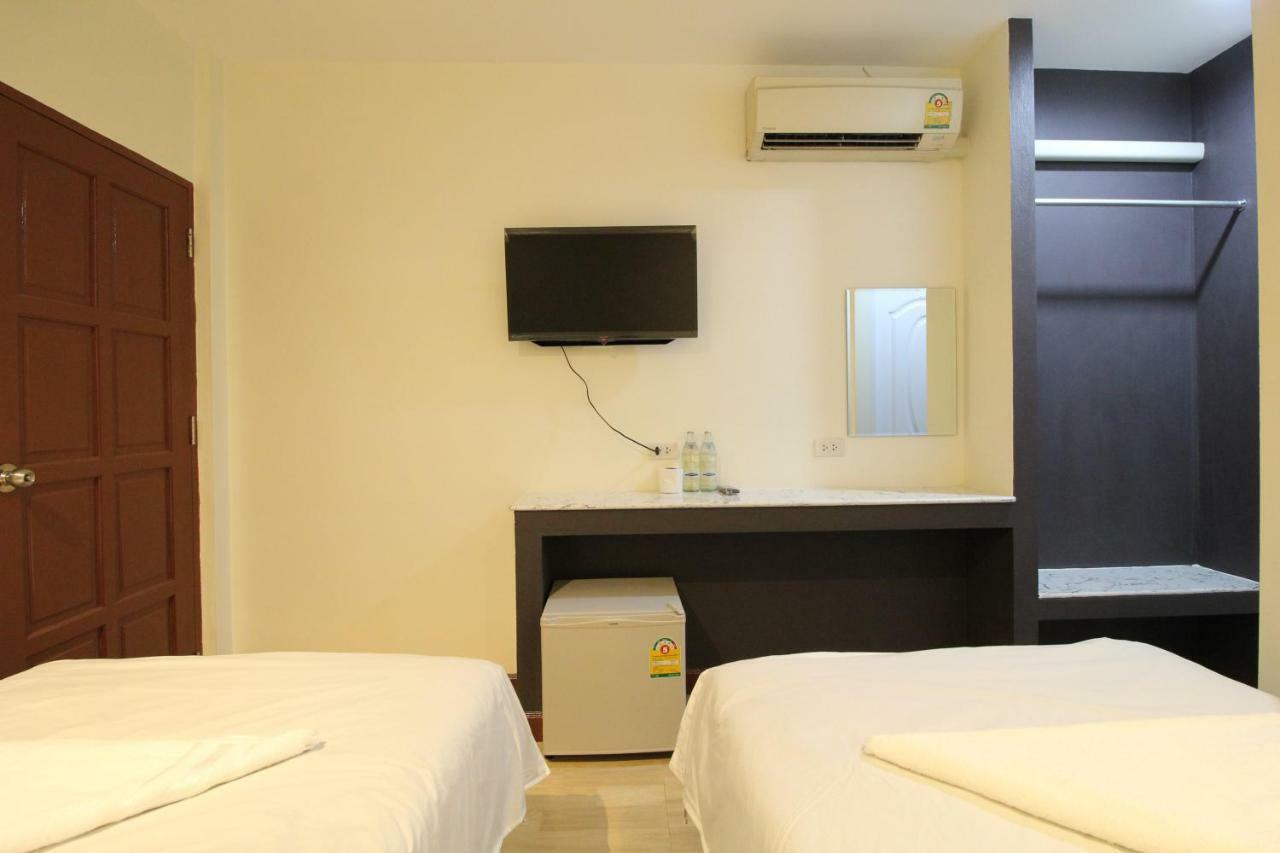 Chaiwat Guesthouse Bangkok Eksteriør bilde